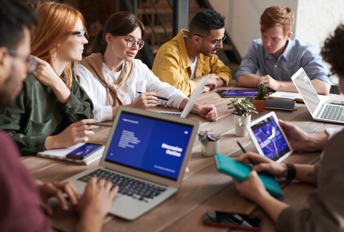 How To Decide What Database Software Is Best For Your Business?